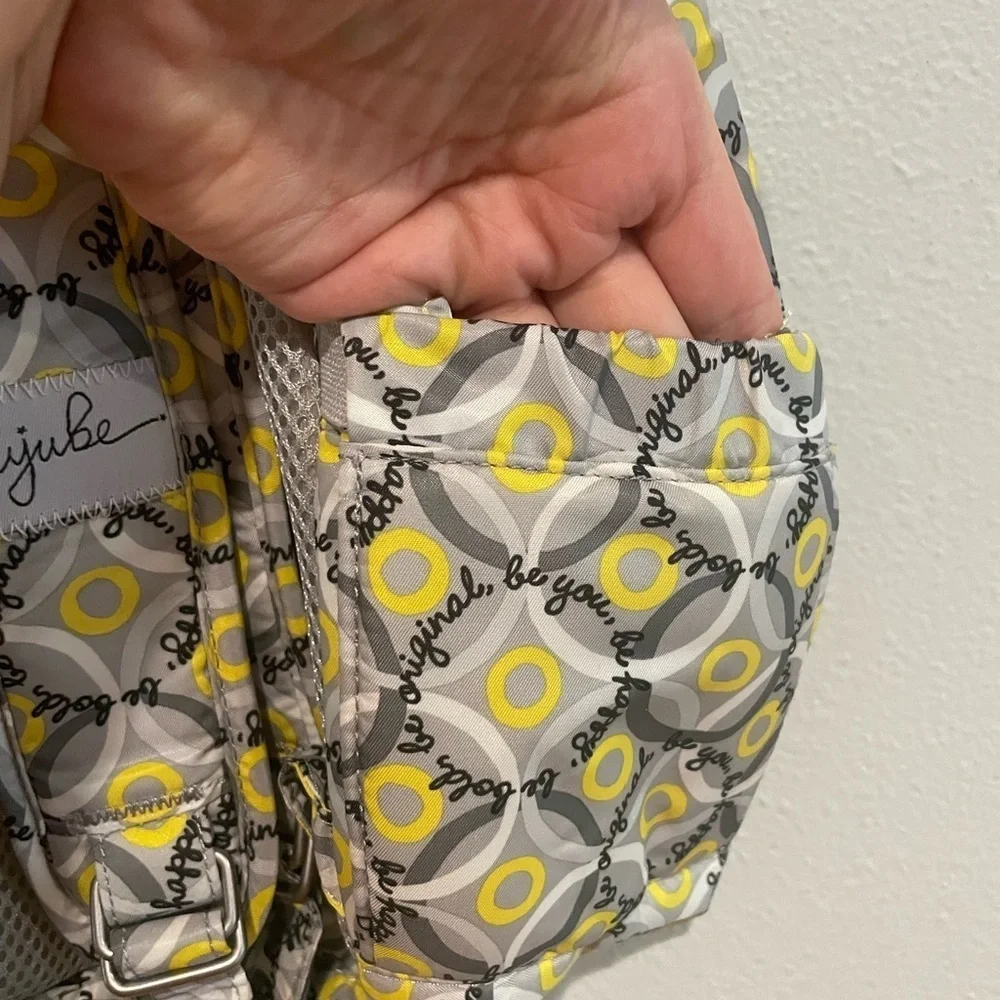 Ju-Ju-Be bright yellow